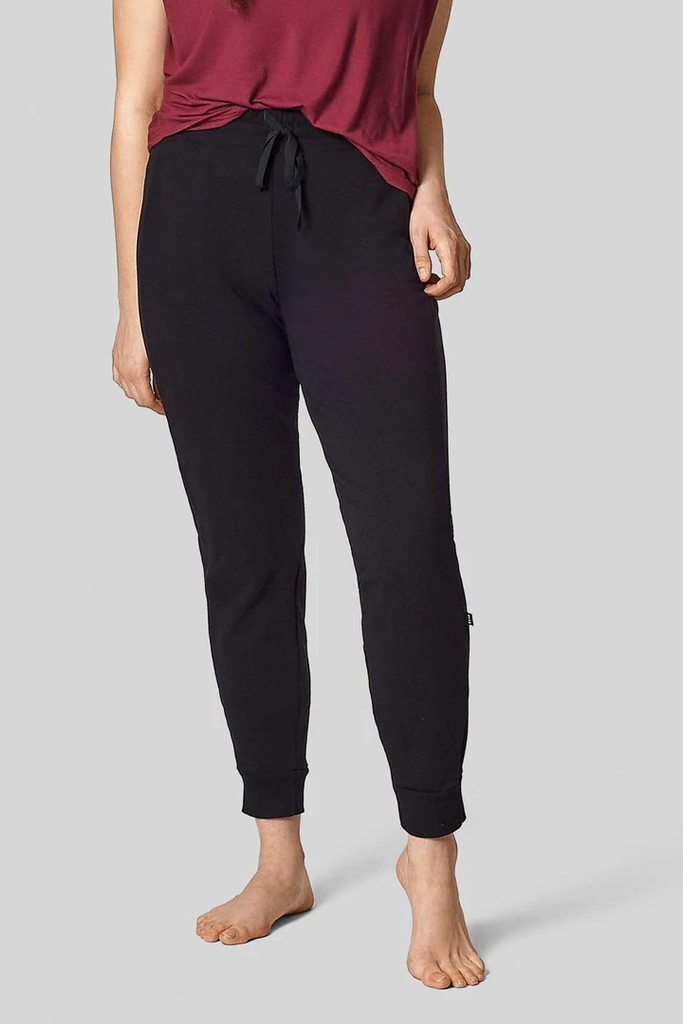 Things to Keep in Mind While Buying Women's Joggers