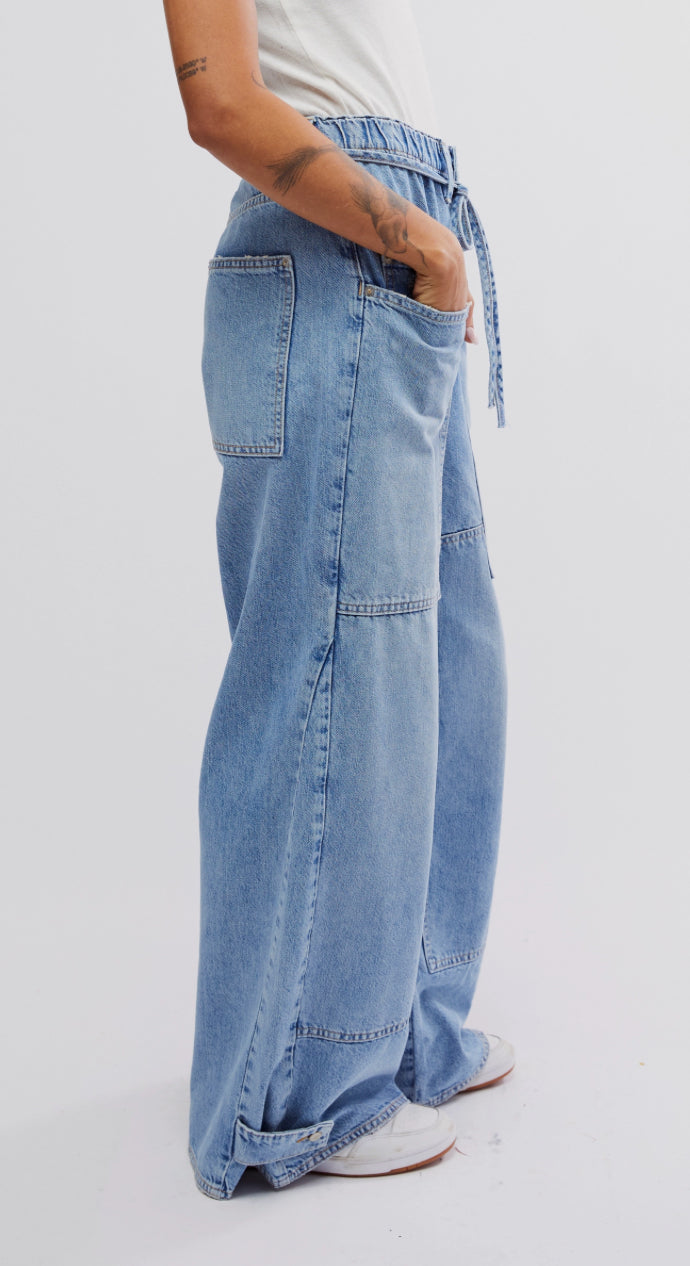 Free People Curvy Outlaw wide leg Jeans