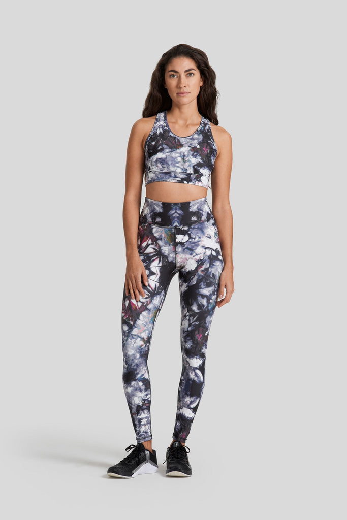 Daub + Design Savannah Crop in Beauty