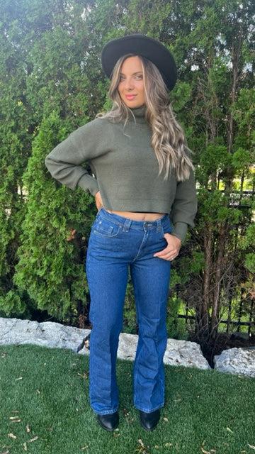 RD Style Noelle Ottoman Cropped Turtleneck