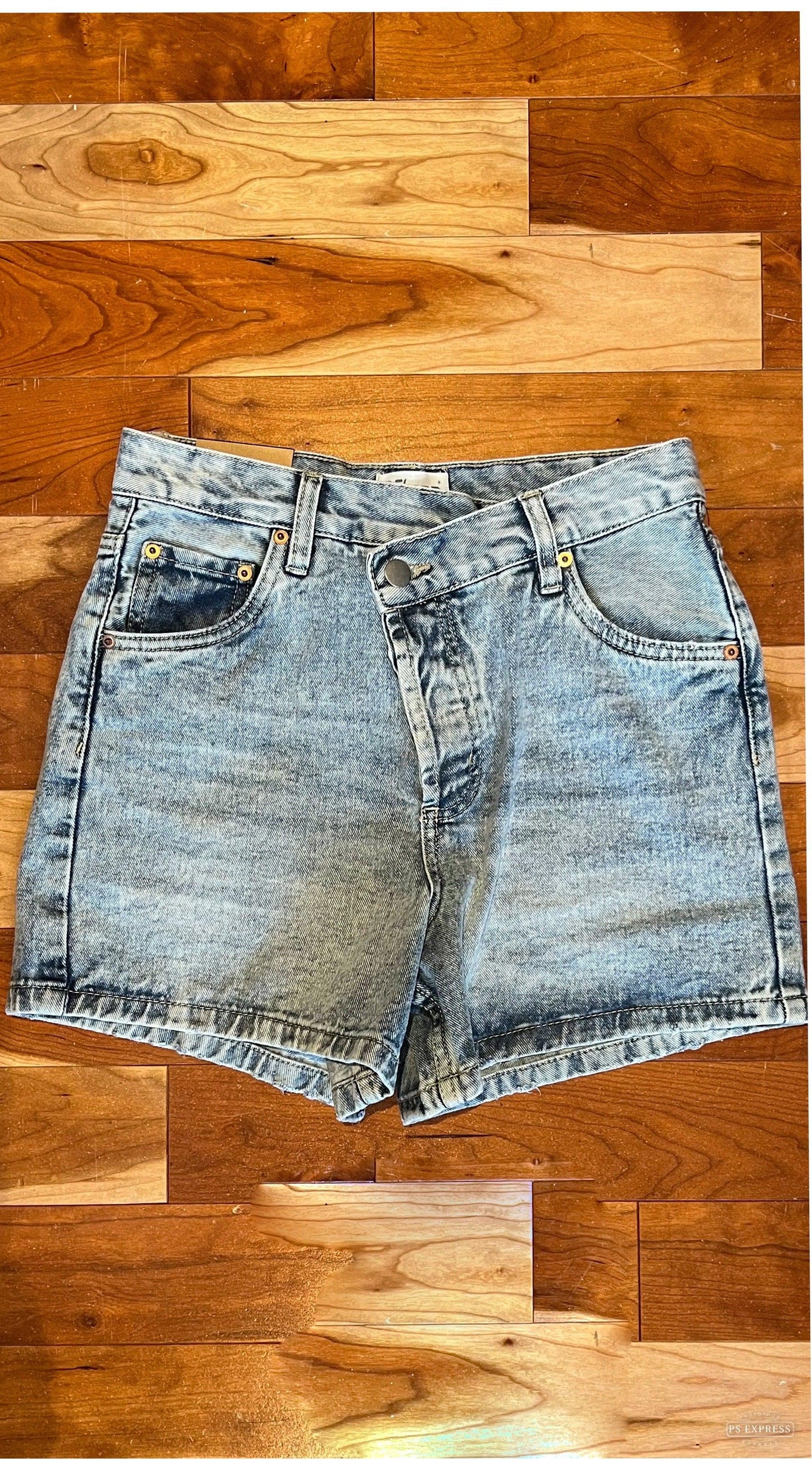 Rd Style CICI Criss Cross Denim Short